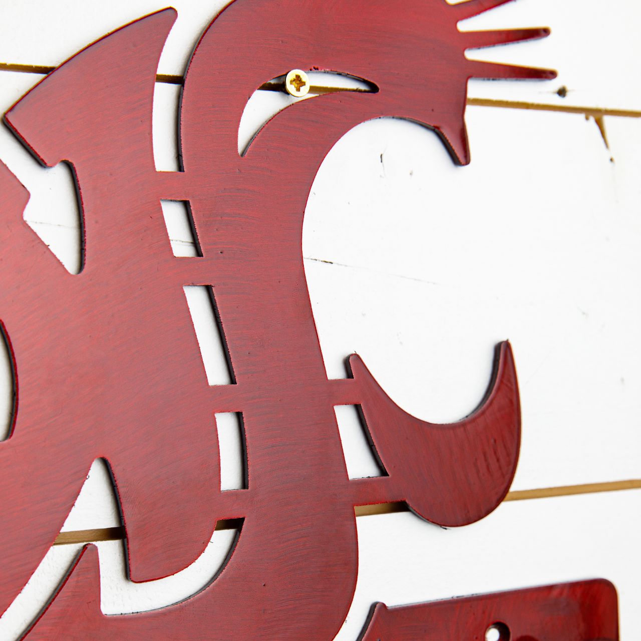 Washington Cougars Red Metal Keychain Holder